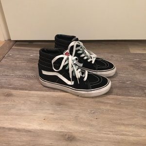 Black Vans